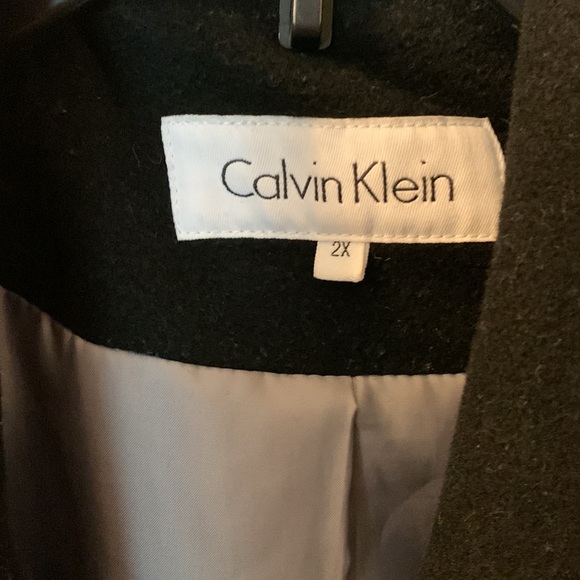 Calvin Kleins woman’s pea coat - Picture 5 of 16